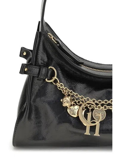 Chloé Leather Shoulder Bag Adorned With Charms In Black