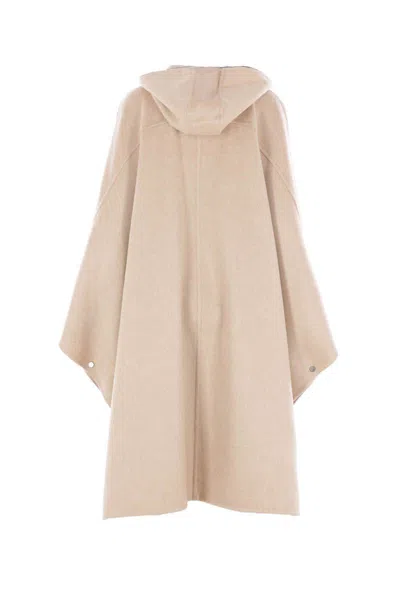 Brunello Cucinelli Hooded Buttoned Cape In Sand