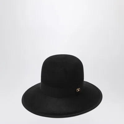 Valentino Garavani Volgo Signature Cap In Lapin In Black