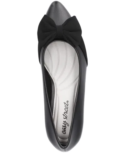 Easy Street Womens Pointed Closed Toe Block Heel Pumps In Black