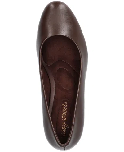 Easy Street Women's Equinox Platform Slip-on Pumps In Brown