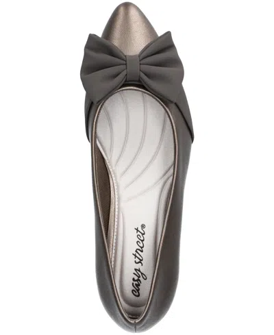 Easy Street Womens Pointed Closed Toe Block Heel Pumps In Neutral