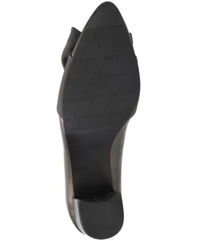 Easy Street Womens Pointed Closed Toe Block Heel Pumps In Neutral