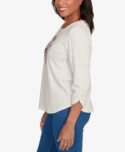 Alfred Dunner Women's Classic Holiday Stockings Print Gathered Sleeve Top In White