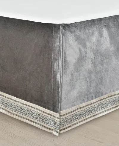 J Queen New York Annabelle Damask 4-pc. Comforter Set, King In Gray