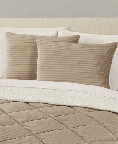 J Queen New York Everett Plush 3-pc. Comforter Set, Full/queen In Neutral