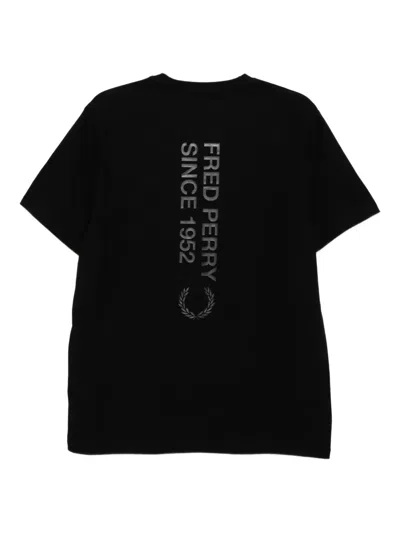Fred Perry Classic Crew Neck Tee In Black