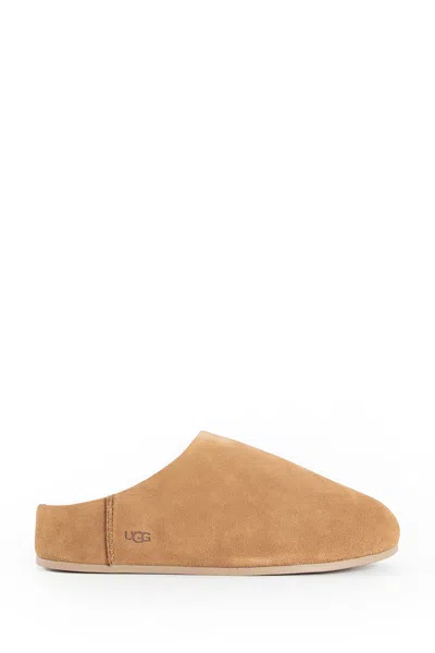 Ugg Slip-on Sandals With Smooth Suede Exterior In Nude