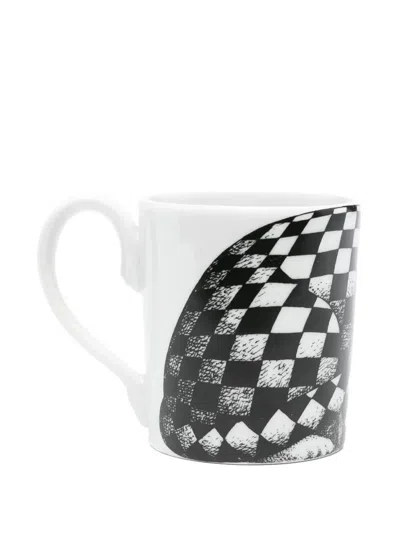 Fornasetti High Fidelity Quadrettato Mug (11.5cm X 8cm) In White