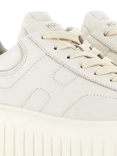 Hogan Logo-embroidered Low-top Sneakers In Neutral