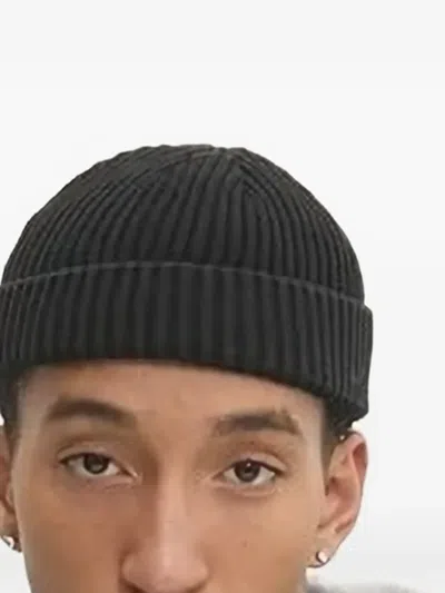 绗缝连帽蓬松夹克