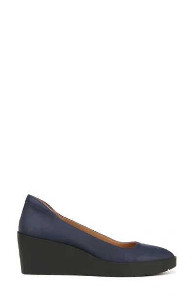 Vionic Sereno Wedge Pump In Blue