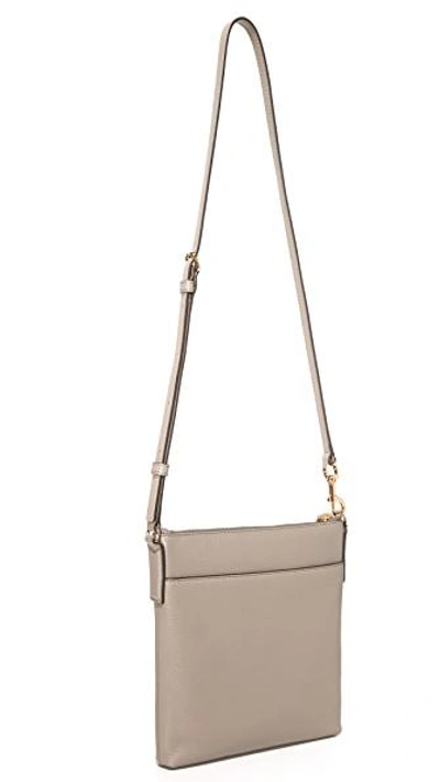 Shop Marc Jacobs Recruit North / South Cross Body Bag In Mink