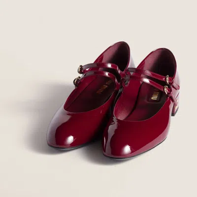 Miu Miu Patent Leather Slingback Pumps With Buckles In Red