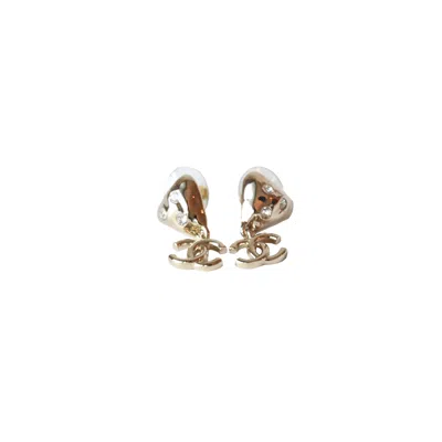 Pre-owned Chanel 24b Crystal Strass Heart With Cc Logo Drop Earring Gold