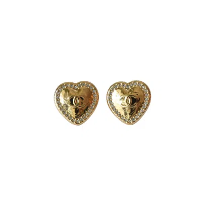 Pre-owned Chanel Crystal Strass Cc Metal Heart Stud Earrings Gold