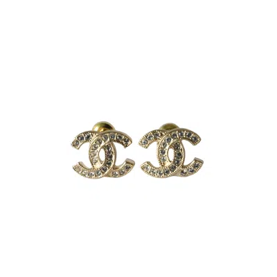 Pre-owned Chanel Crystal Strass Cc Stud Earrings Gold