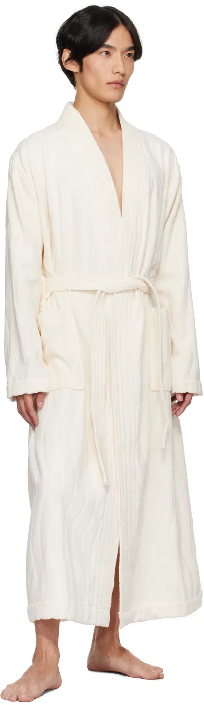 Baina Off-white Sulis Bathrobe In White