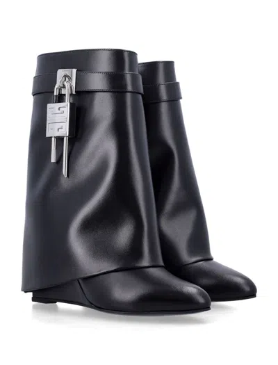 Givenchy Draped Design Black Boots With Pointed Toe And Signature Buckle In Black