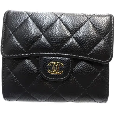 Pre-owned Chanel Black Grained Calfskin Wallet (tri-fold) ()