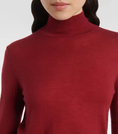 CASHAIR羊绒高领毛衣