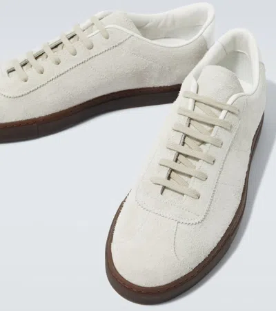 Common Projects Article 2517 Field Trainer Sneaker In White