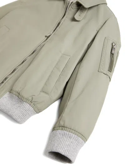 拉链飞行员夹克