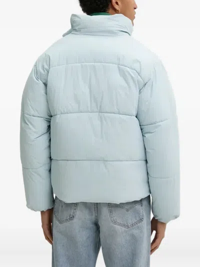 绗缝正面拉链蓬松夹克