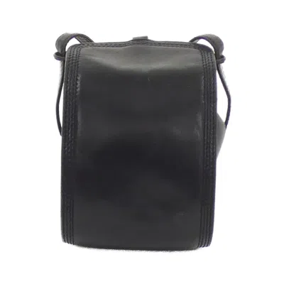 Pre-owned Loewe Multi-color Navy Leather Shoulder Bag ()