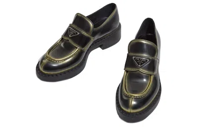 Prada Logo-plaque Leather Loafers In Black