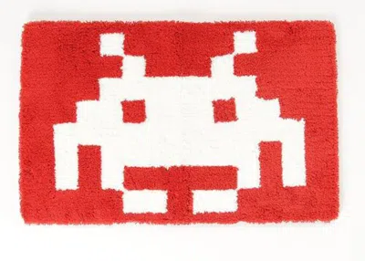 Pre-owned Fabrick Space Invaders Design C Rug In Multi