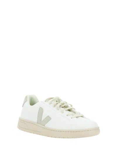 Veja Urca Sneakers Beige In White