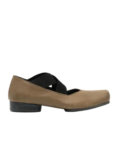 Uma Wang Square Toe Ballet Flats In Brown