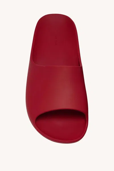 The Row Ama Slide In Red