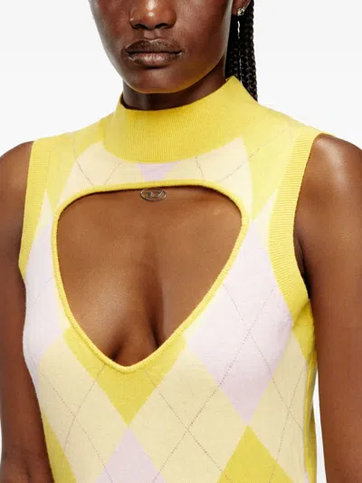 Diesel Cut-out Turtleneck Vest In Argyle Wool In Yellow