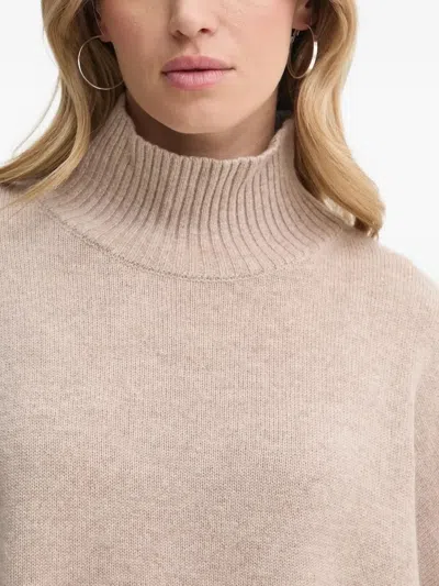 高领灯笼袖毛衣