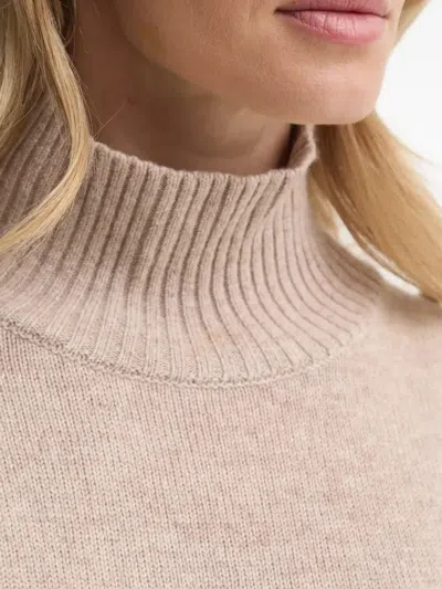 高领灯笼袖毛衣