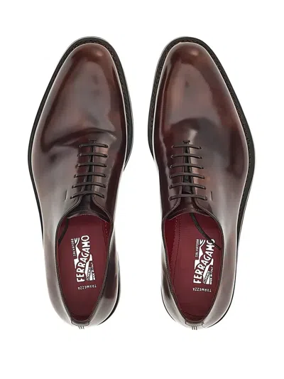 Ferragamo Leather Oxford Shoes In Brown