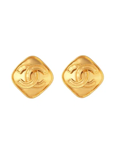 Pre-owned Chanel 1994s Diamond-shaped Clip-on Earrings In Gold