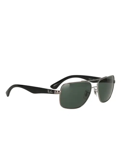 Ray Ban Rectangle-frame Sunglasses In Metallic
