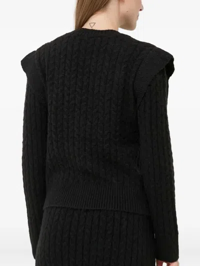 粗绞花针织荷叶边毛衣