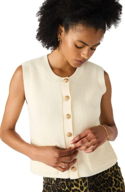 Steve Madden Aliya Sweater Vest In White