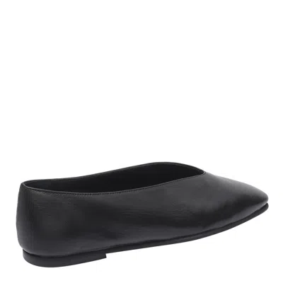 Poeve Leather Ballet Flats In Black