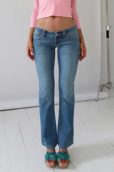 Abrand 00 Super Low Kick Shannon