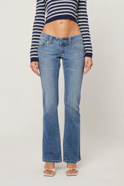 Abrand 00 Super Low Kick Shannon