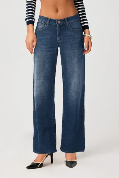 Abrand 00 Super Low Kick Petra In Blue