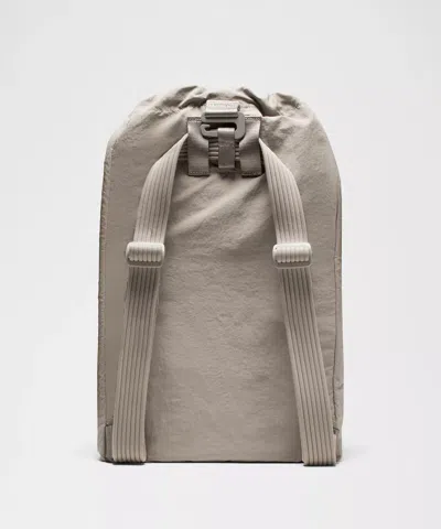 Lululemon 2-in-1 Convertible Backpack 21l