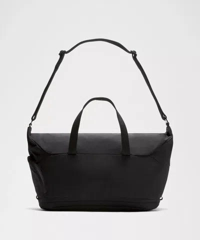 Lululemon 3-in-1 Gym Duffle Bag 30l