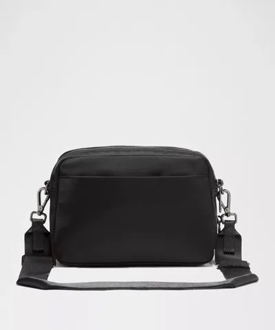 Lululemon Everywhere Crossbody 3l Large