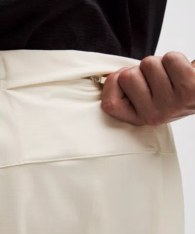 Lululemon Mile Maker Ripstop Lined Short 4"